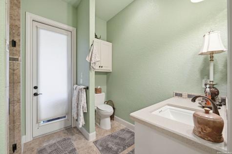 133 Mariposa Loop New Braunfels TX 78132
