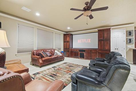 133 Mariposa Loop New Braunfels TX 78132
