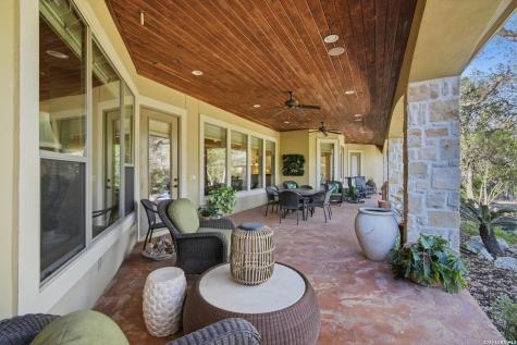 133 Mariposa Loop New Braunfels TX 78132