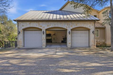 133 Mariposa Loop New Braunfels TX 78132