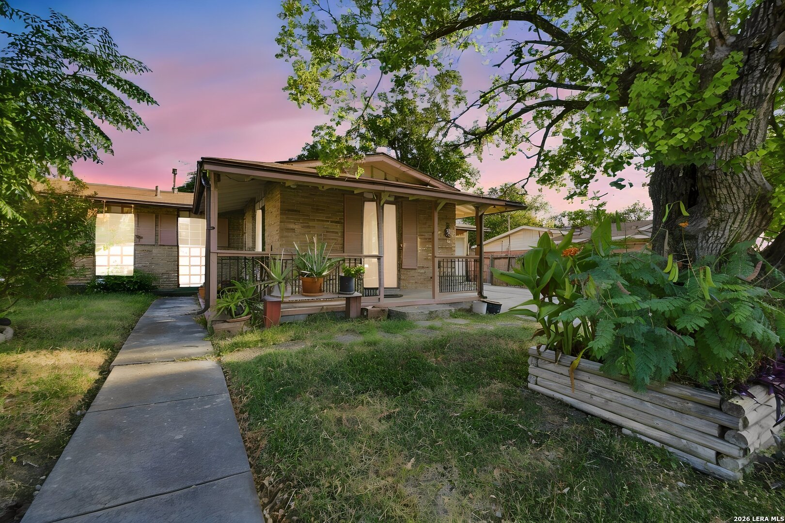 4422 Bikini Drive San Antonio TX 78218