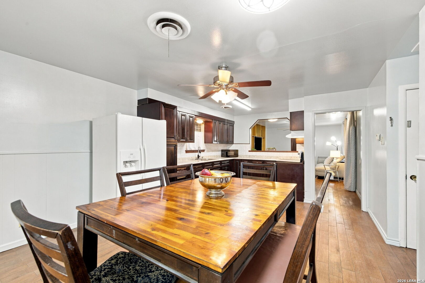 4422 Bikini Drive San Antonio TX 78218