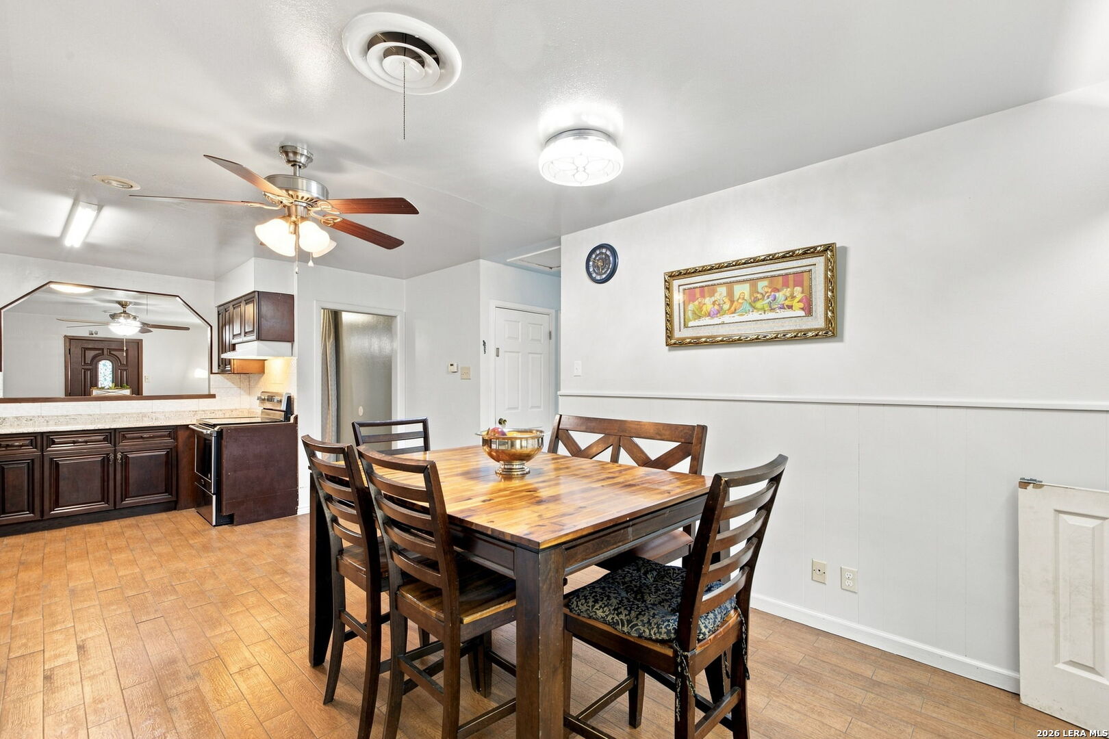4422 Bikini Drive San Antonio TX 78218