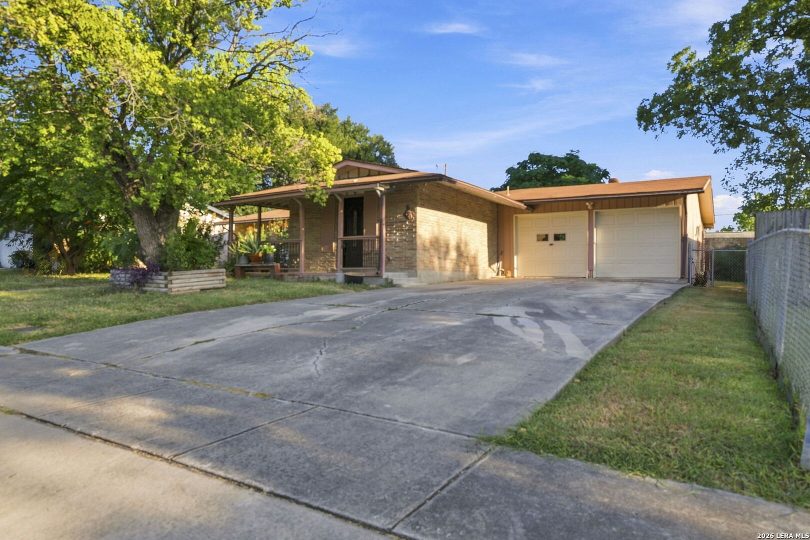 4422 Bikini Drive San Antonio TX 78218