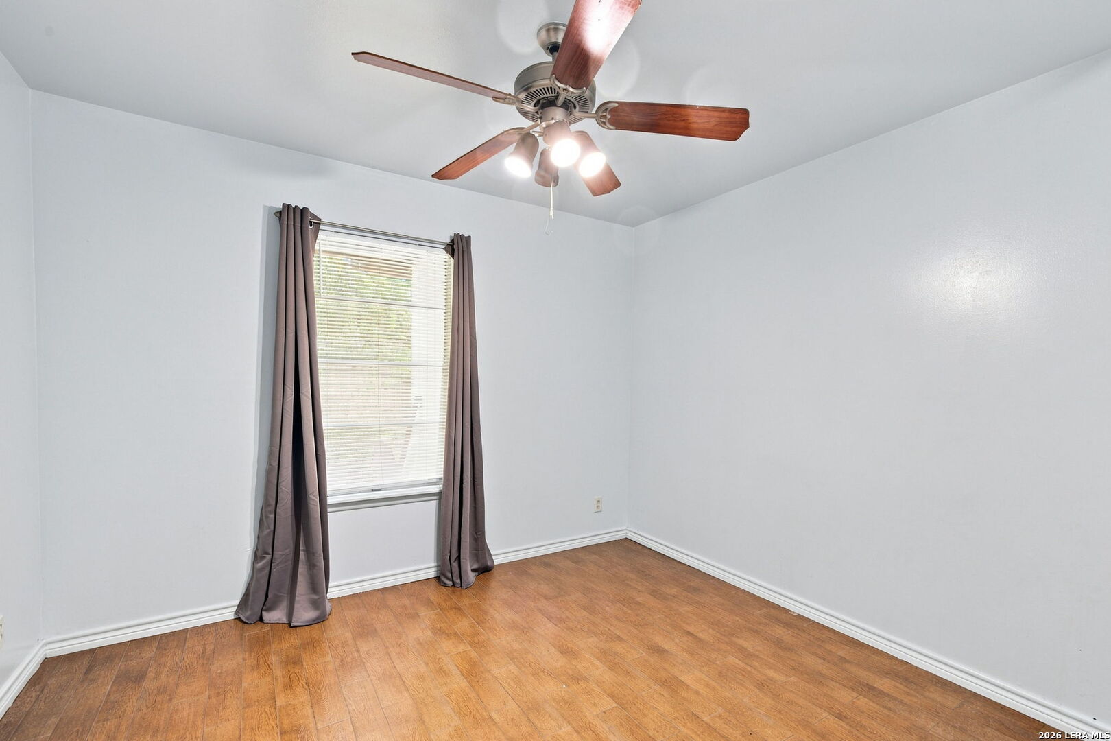 4422 Bikini Drive San Antonio TX 78218