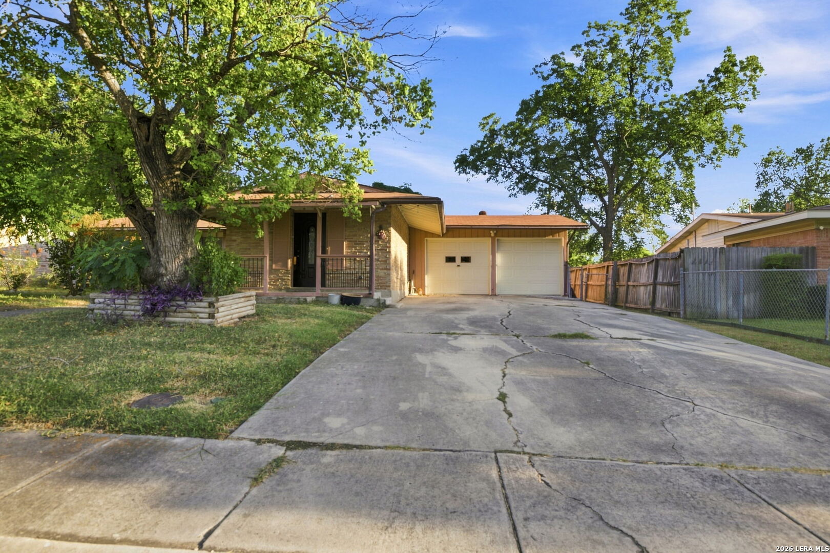 4422 Bikini Drive San Antonio TX 78218