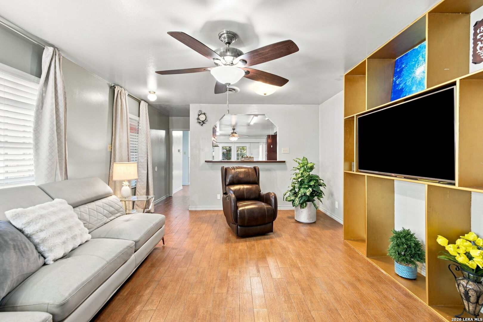 4422 Bikini Drive San Antonio TX 78218