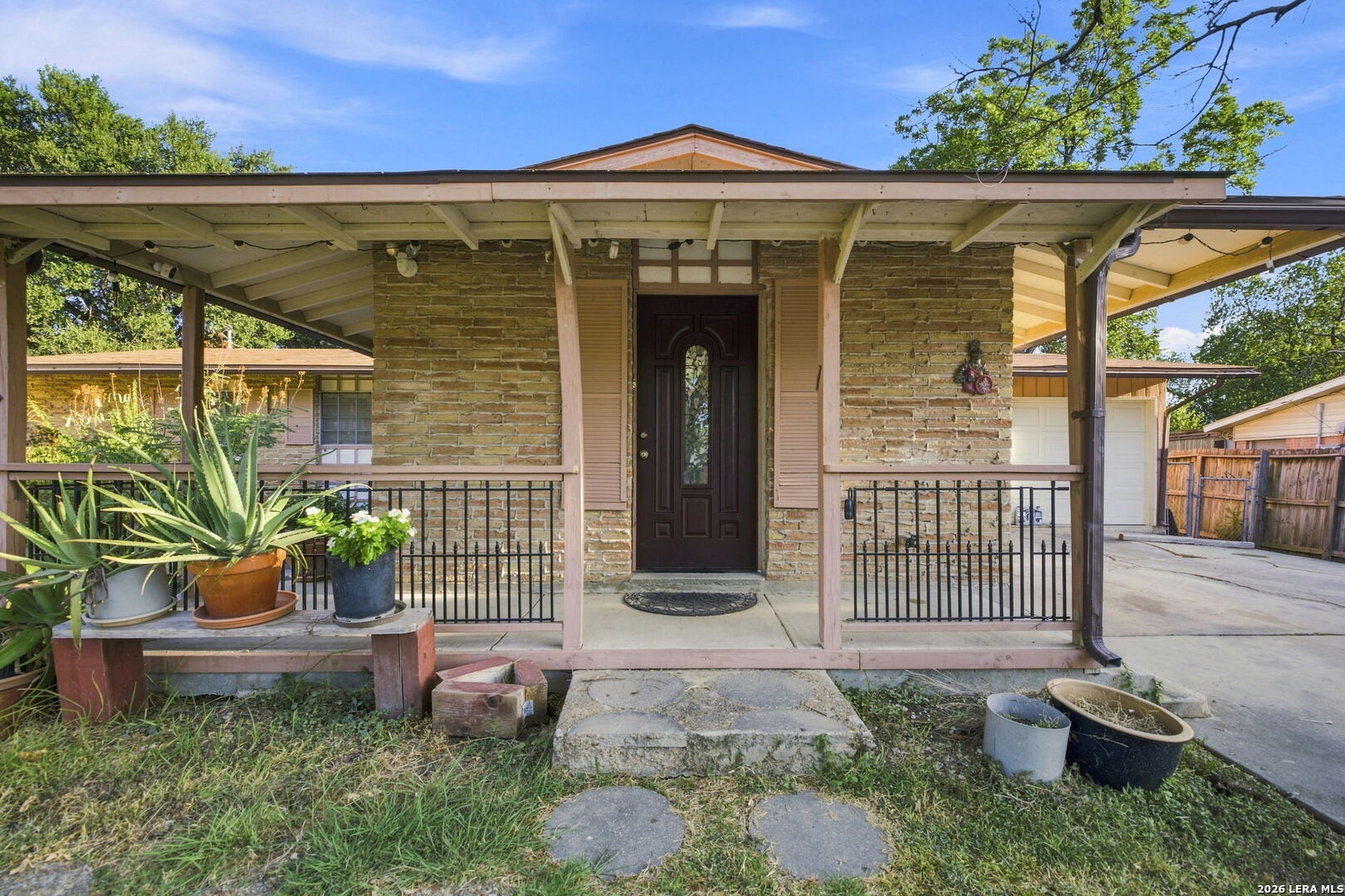 4422 Bikini Drive San Antonio TX 78218