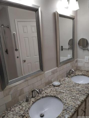 12211 Ridge Spur San Antonio TX 78247
