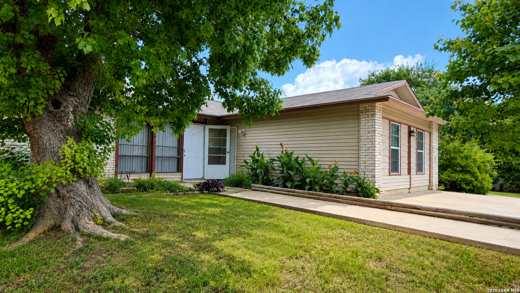 5935 Misty Lake Street San Antonio TX 78222
