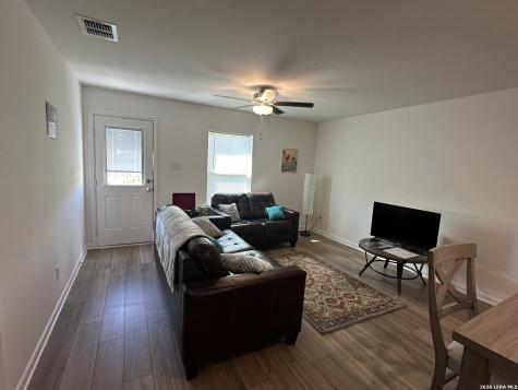 2915 Jackson Summit Converse TX 78109