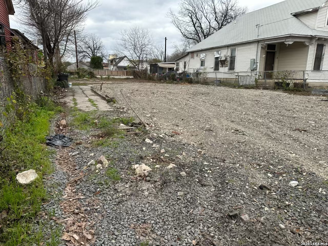 309 Montana San Antonio TX 78203