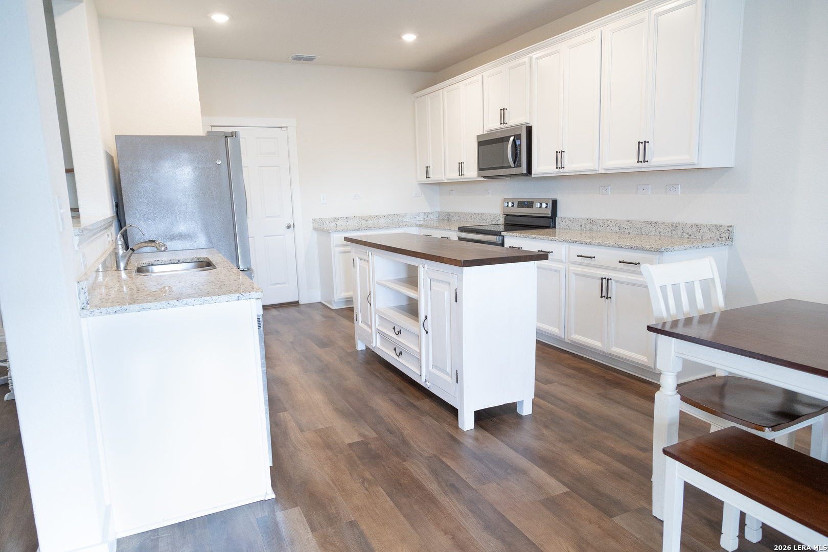 804 Sweetgrass New Braunfels TX 78130