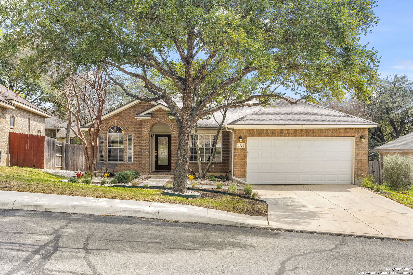 13906 Amber Crest San Antonio TX 78249