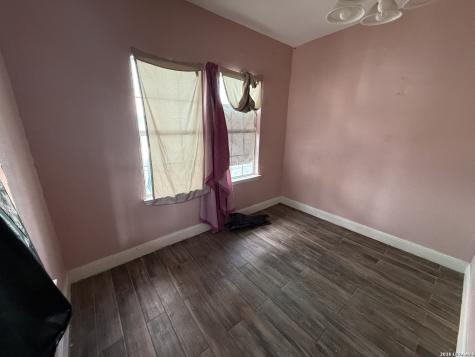 3134 W Travis Street San Antonio TX 78207