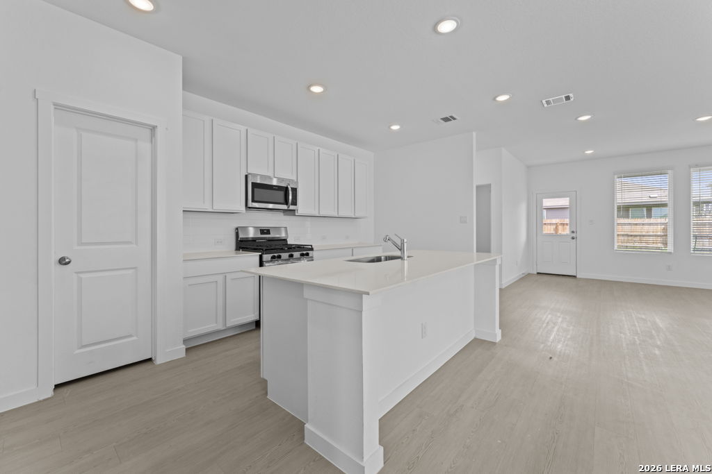 10688 Munoz Manor San Antonio TX 78214