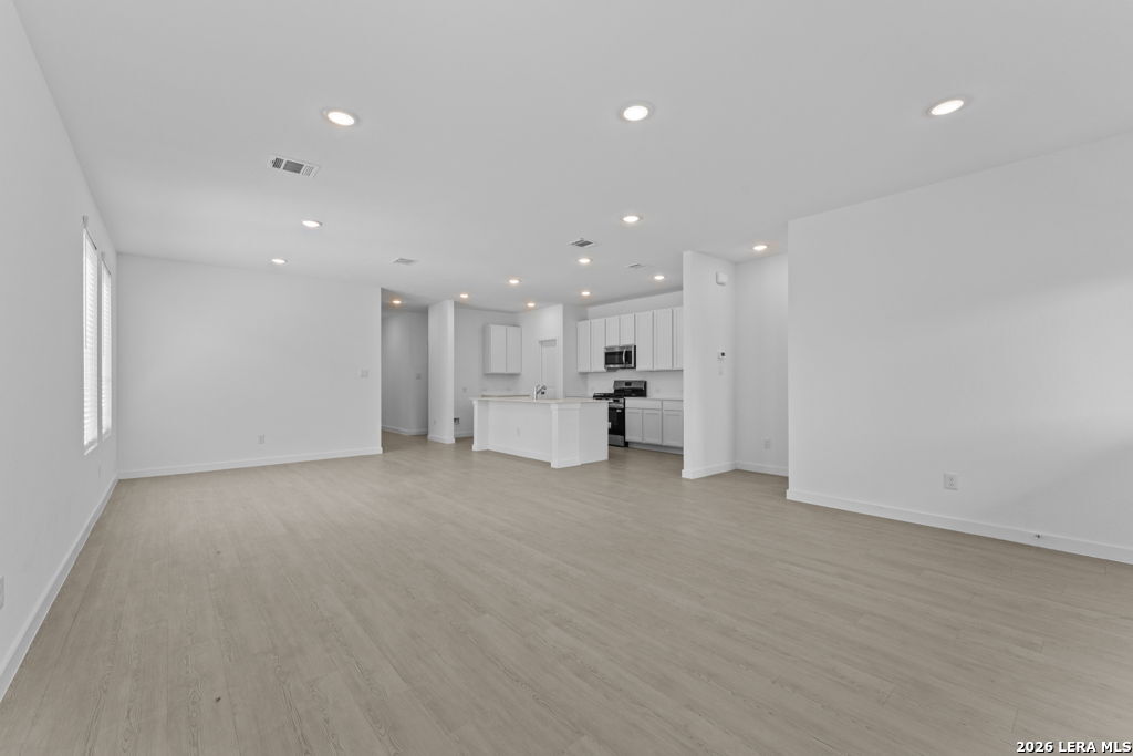10688 Munoz Manor San Antonio TX 78214