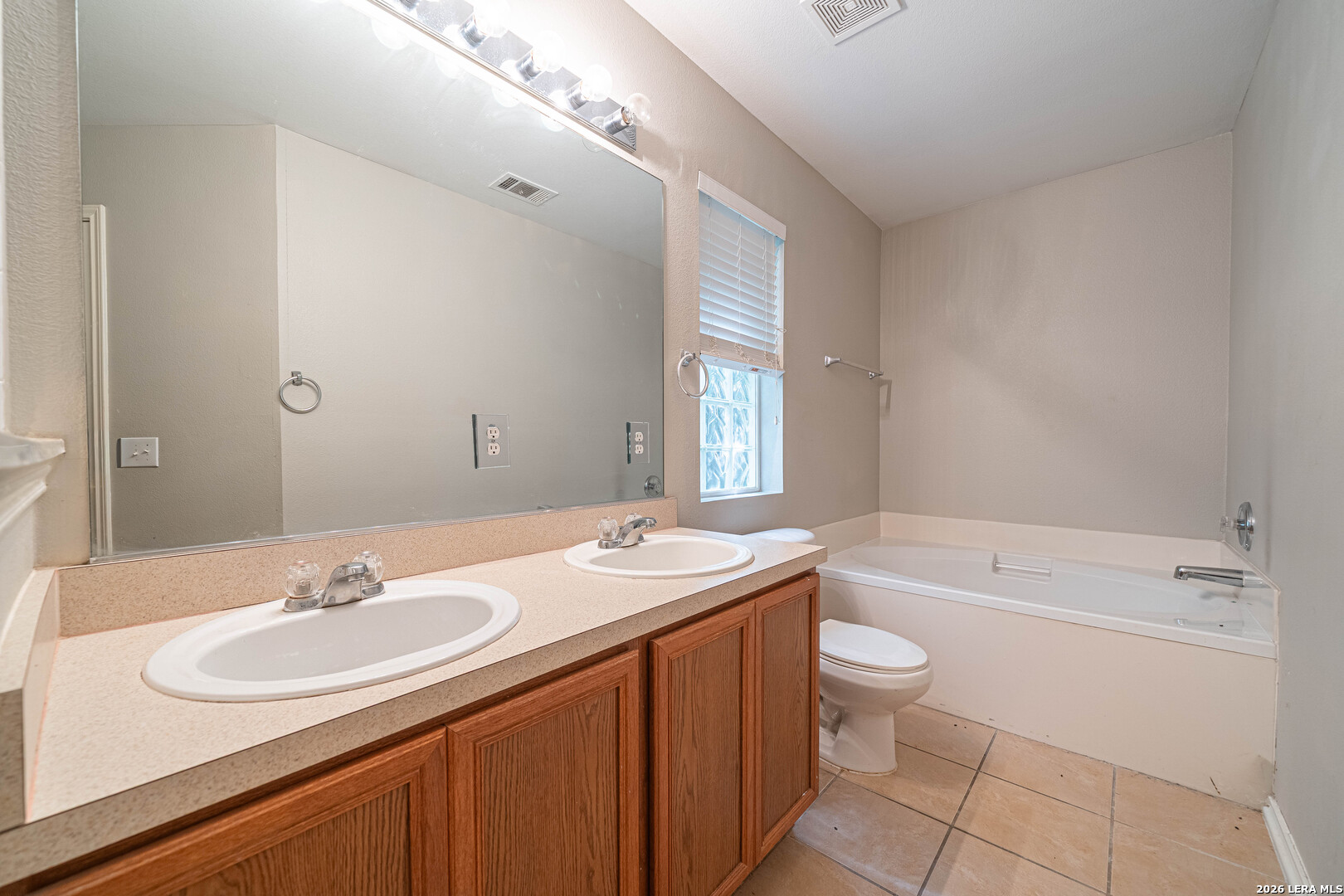 6117 Portchester Schertz TX 78108
