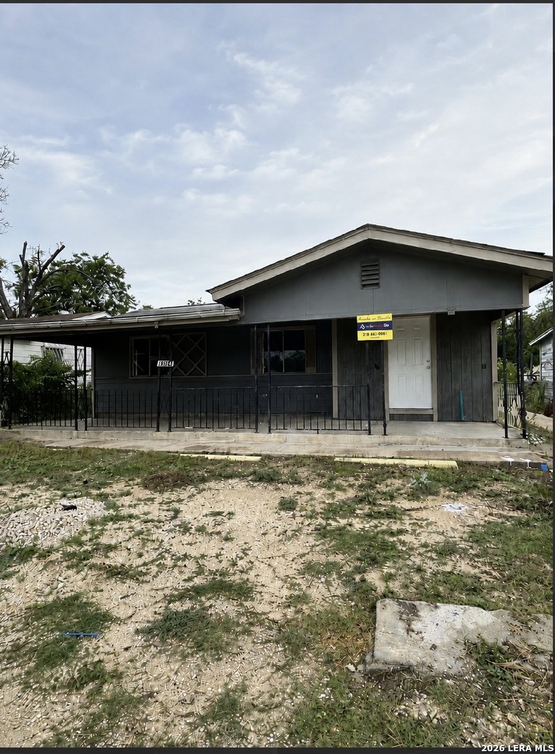 1827 Dahlgreen Avenue San Antonio TX 78237