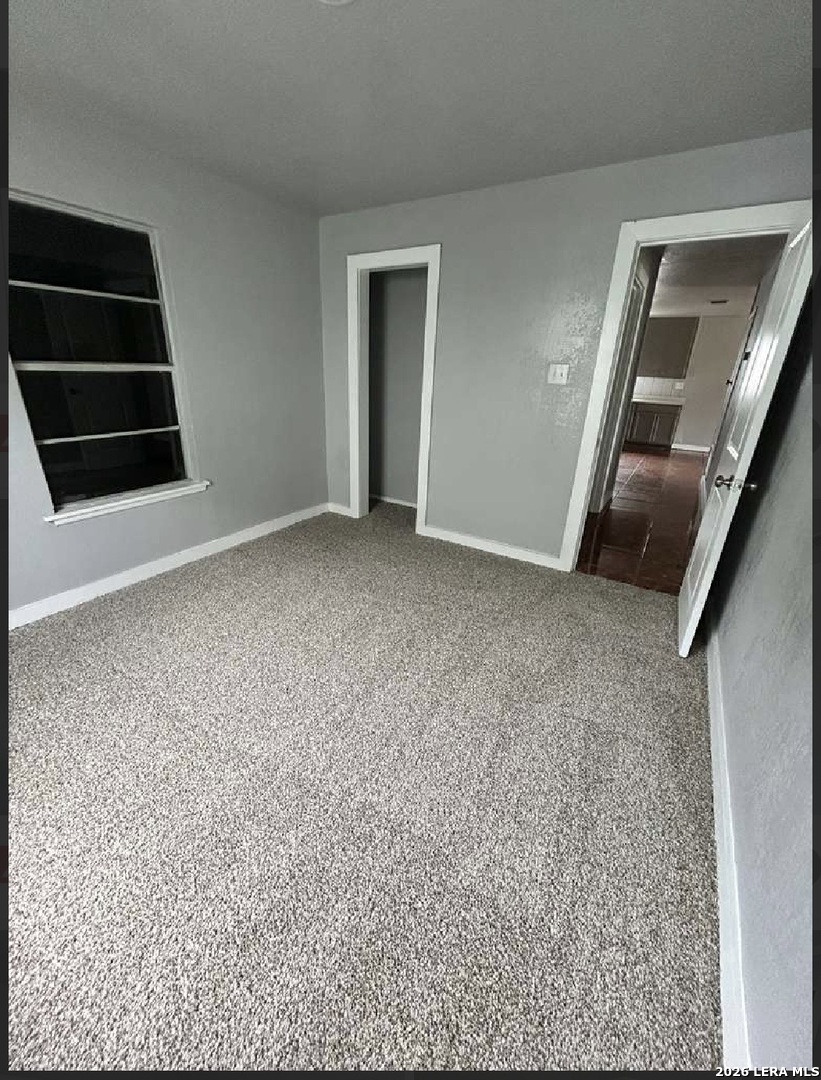 1827 Dahlgreen Avenue San Antonio TX 78237
