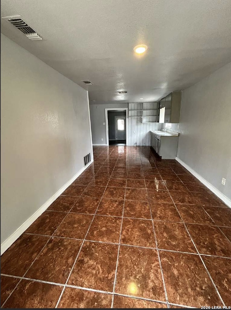 1827 Dahlgreen Avenue San Antonio TX 78237