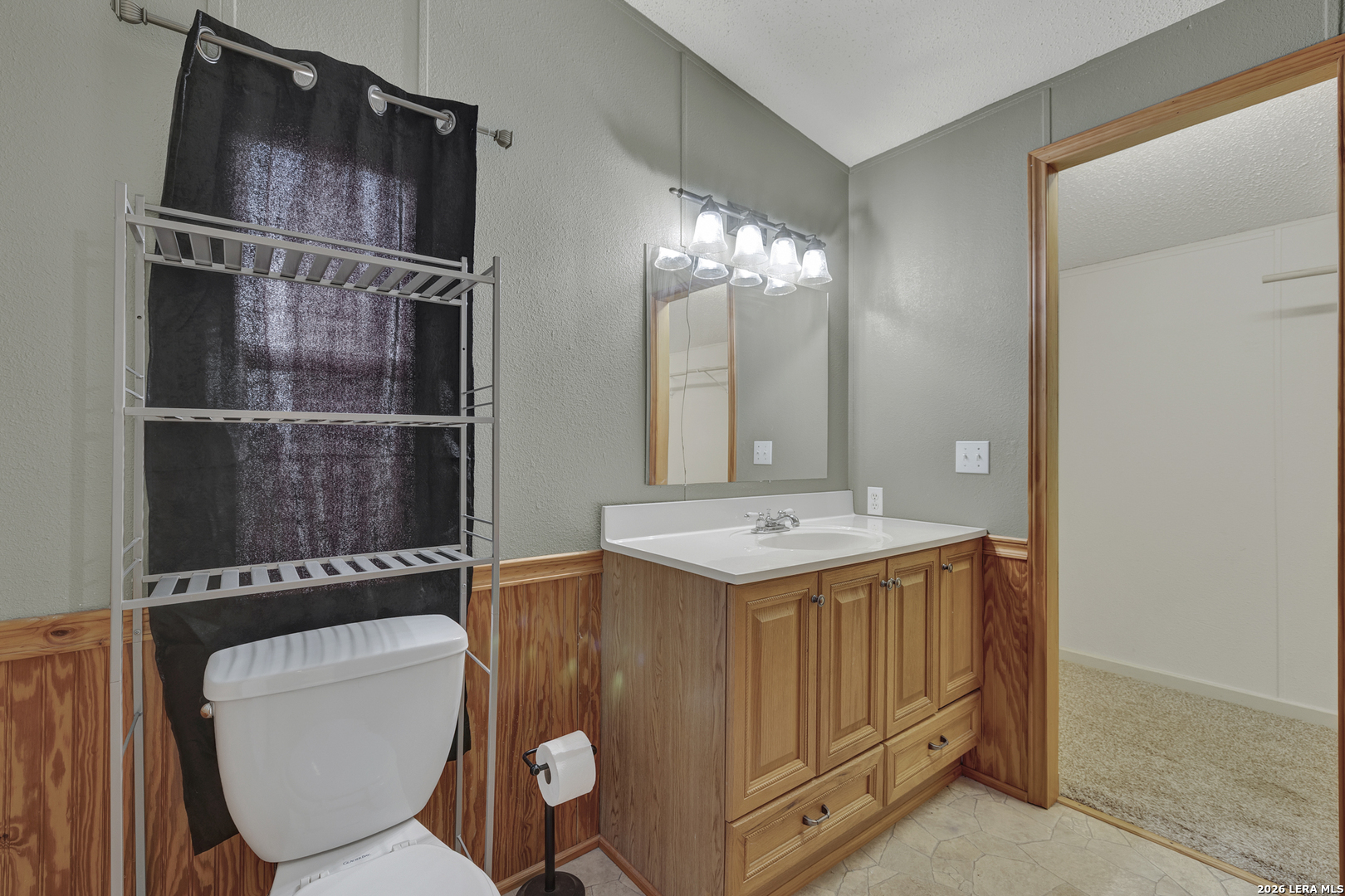745 Warncke Road La Vernia TX 78121