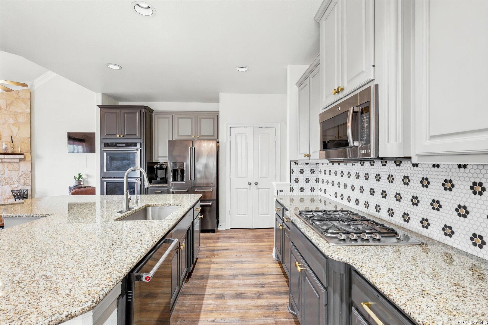 3719 Sunset Cliff San Antonio TX 78261