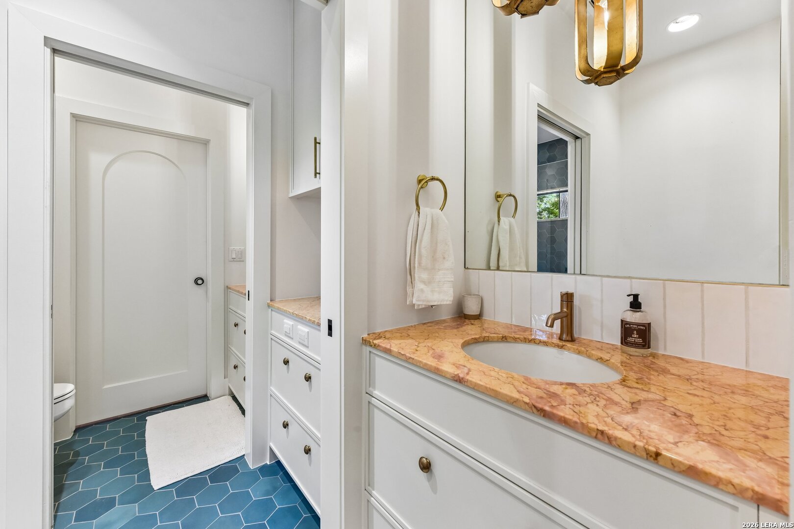 1915 Brackenridge Street Austin TX 78704