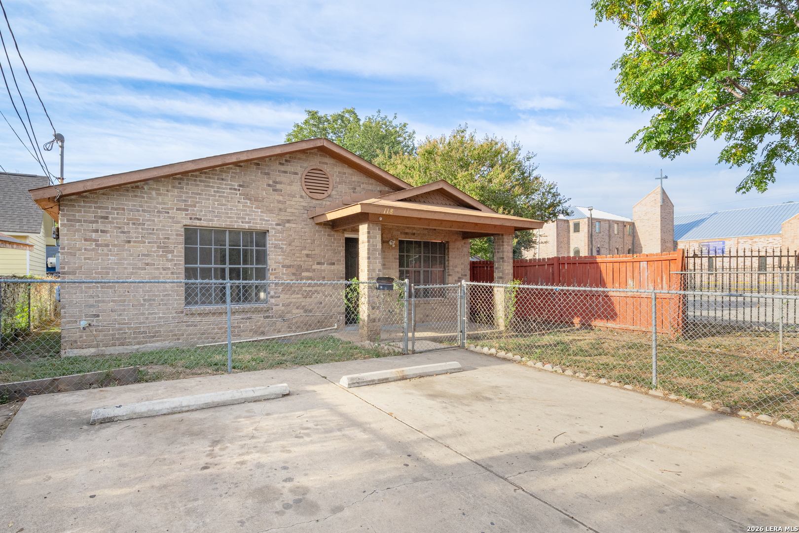 118 Calles Street San Antonio TX 78207