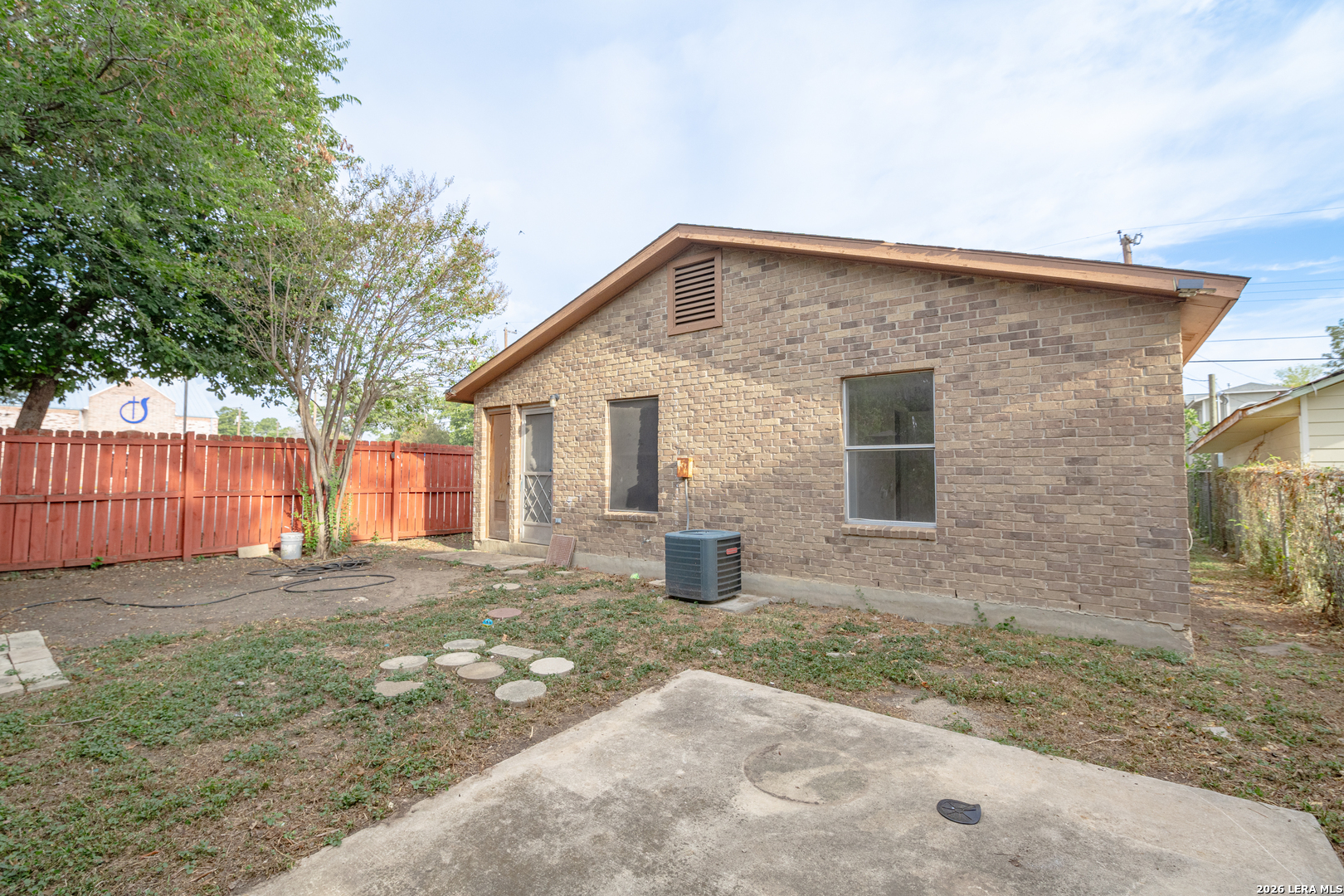 118 Calles Street San Antonio TX 78207