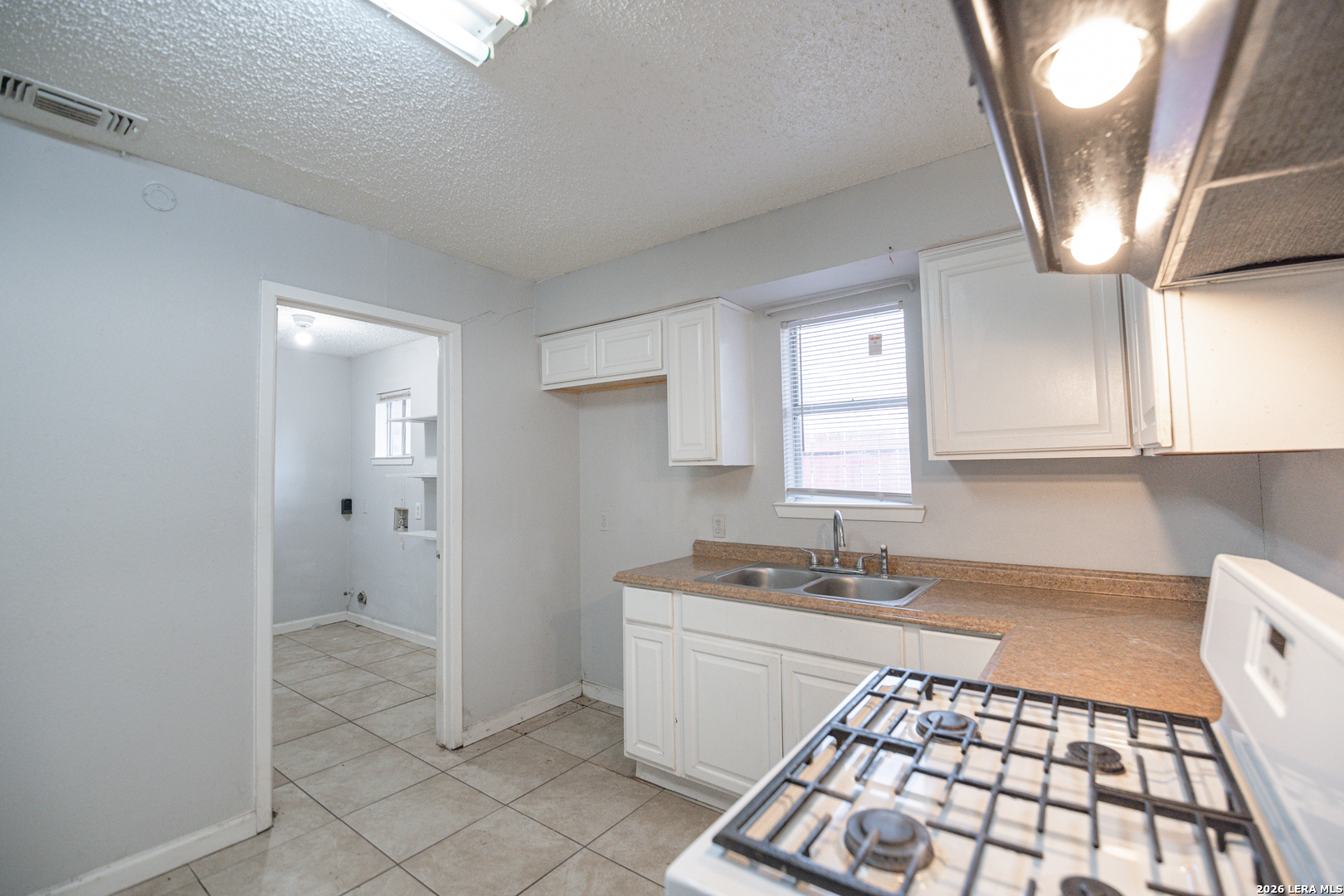 118 Calles Street San Antonio TX 78207