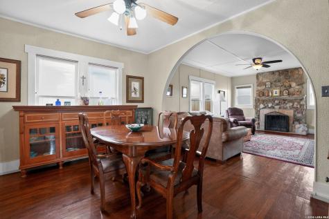 953 Myrta Kerrville TX 78028