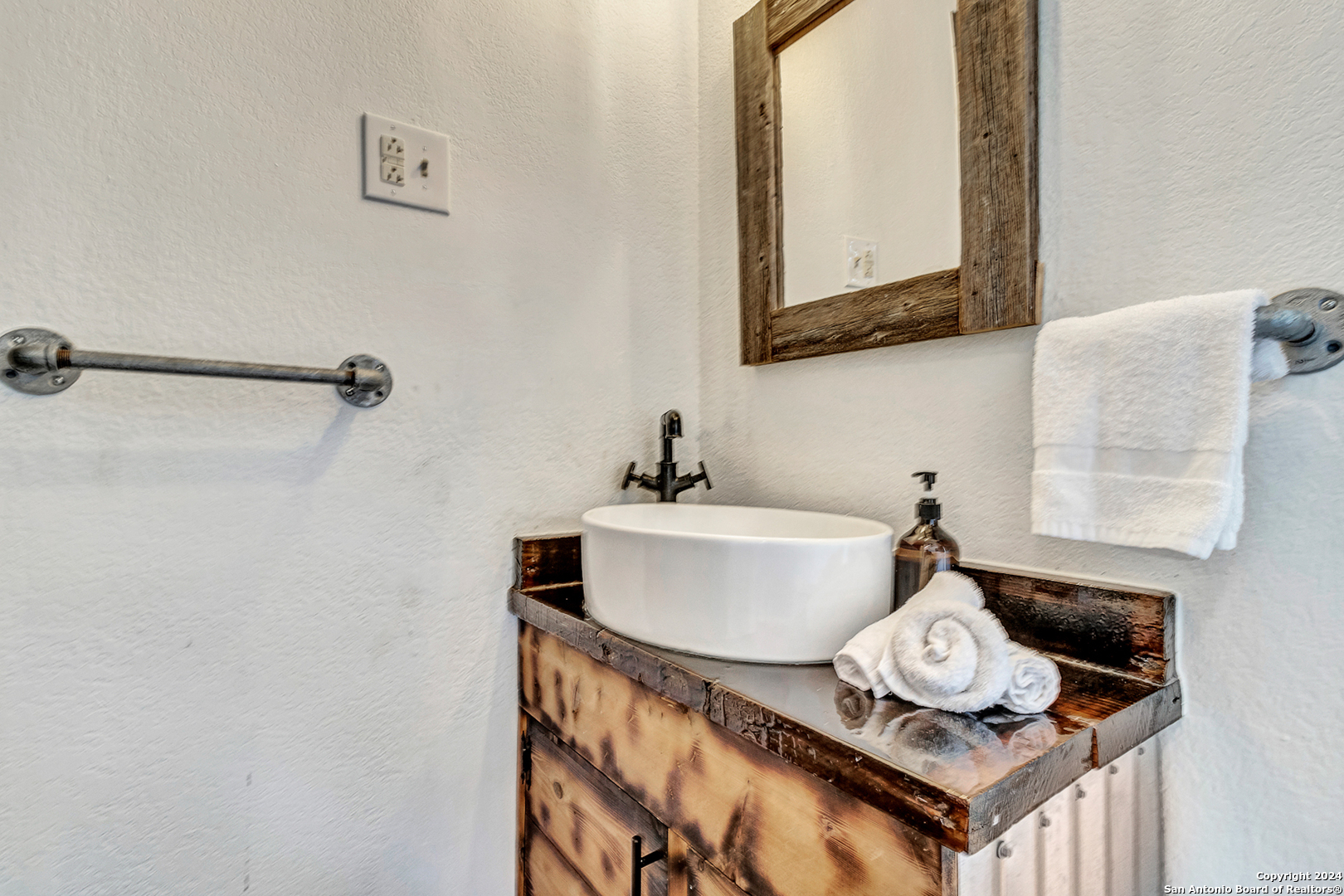 1743 Huisache Avenue San Antonio TX 78201