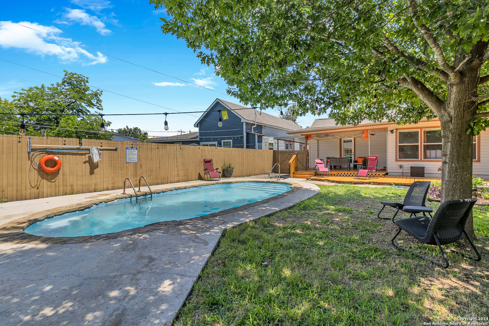 1743 Huisache Avenue San Antonio TX 78201