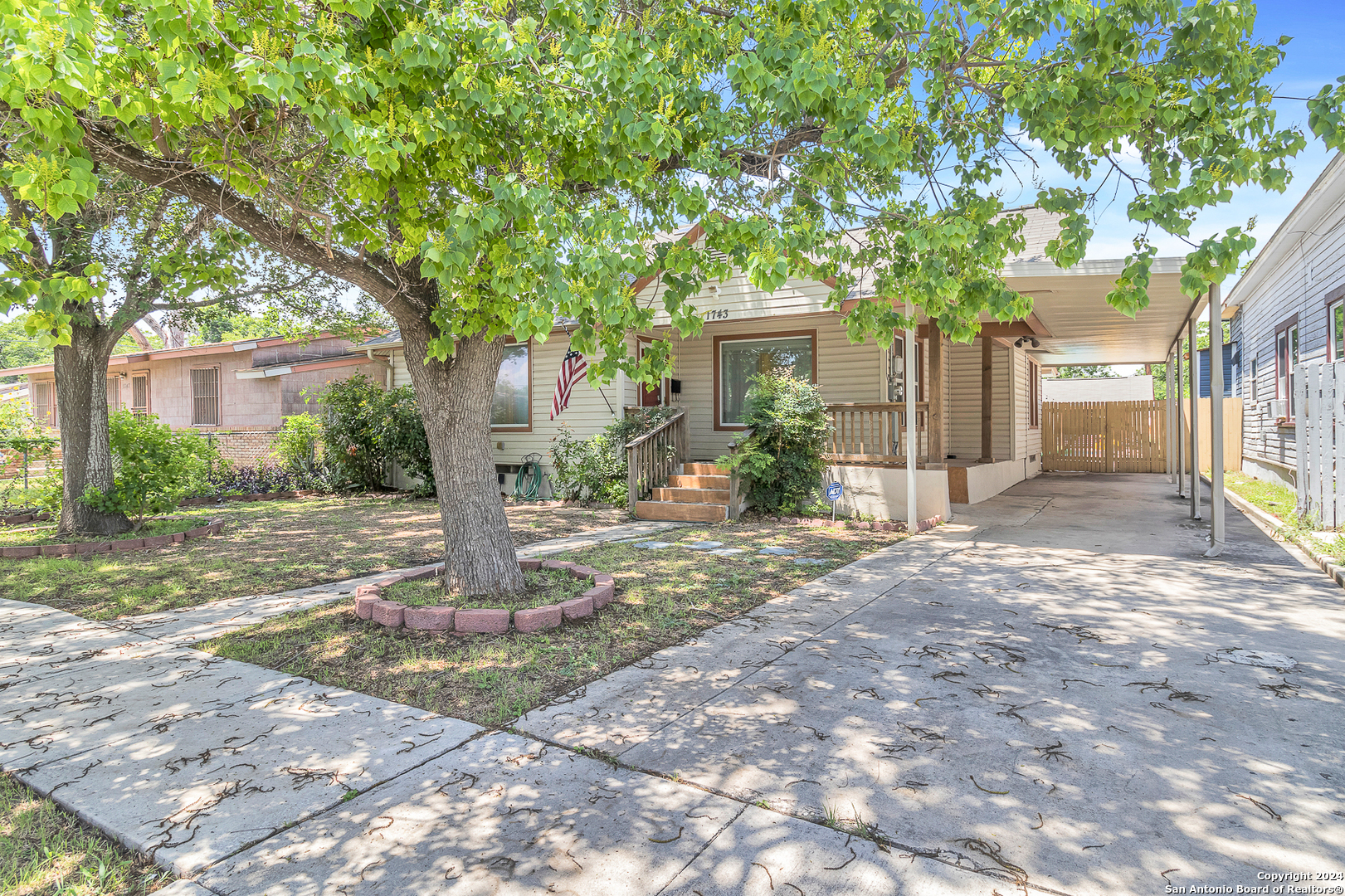 1743 Huisache Avenue San Antonio TX 78201