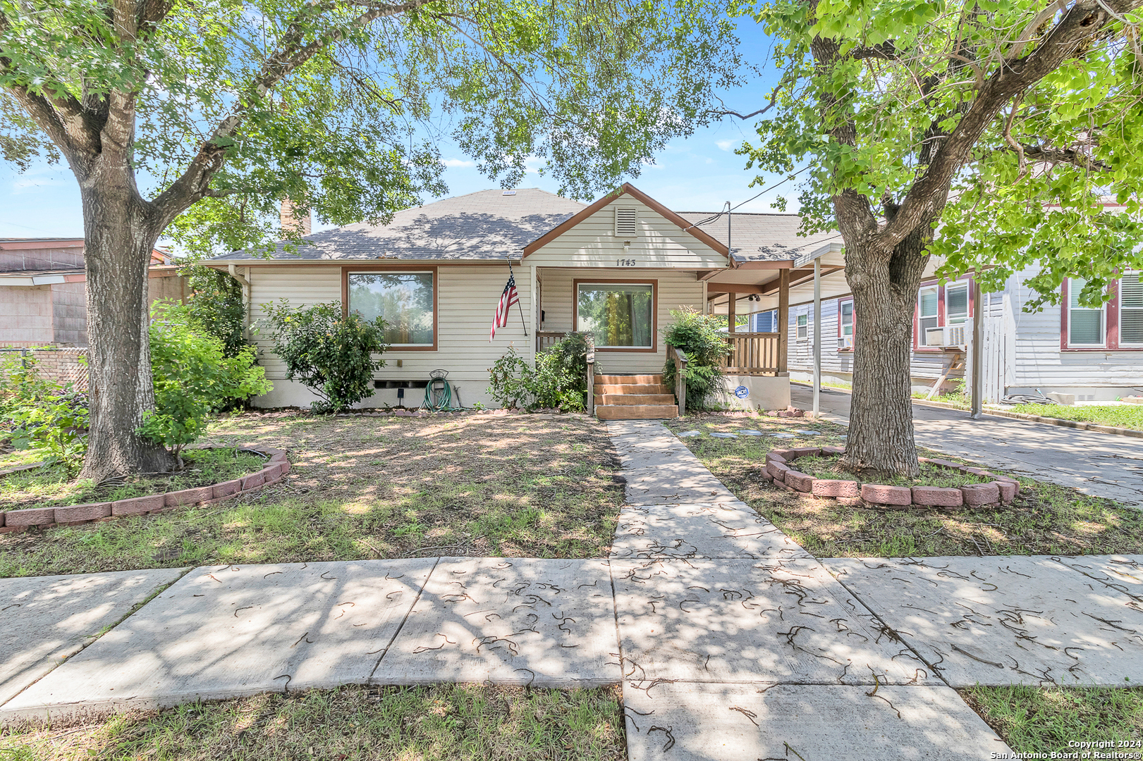 1743 Huisache Avenue San Antonio TX 78201