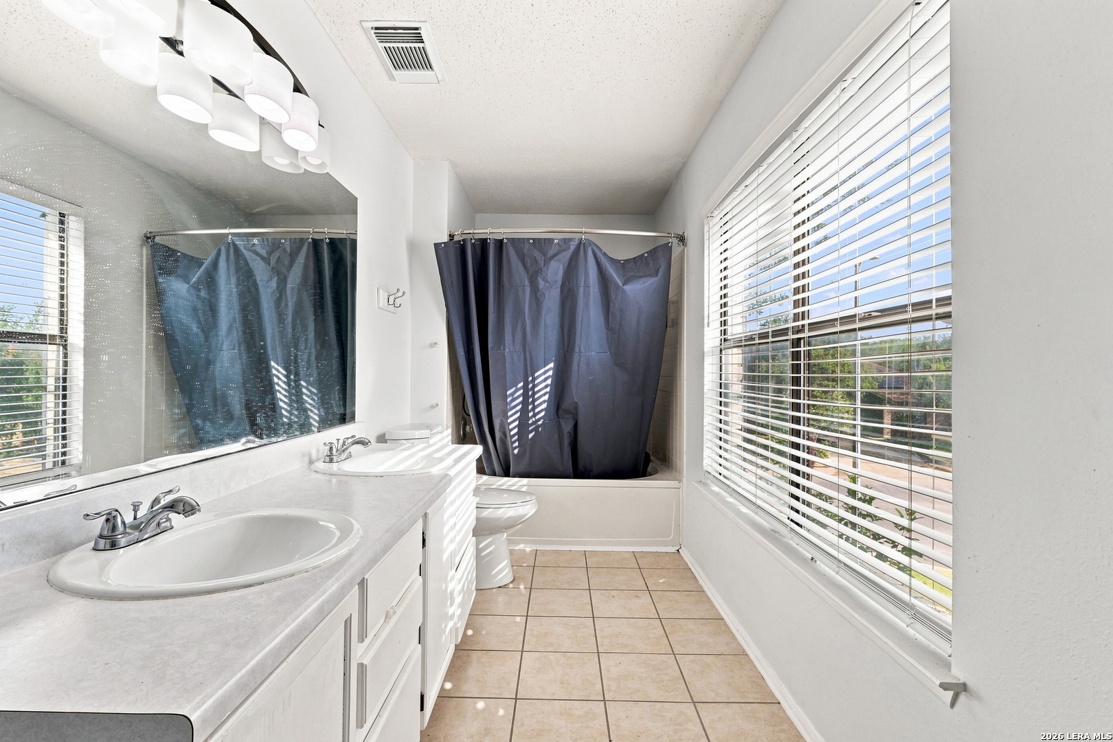 2803 Fisher Field San Antonio TX 78245
