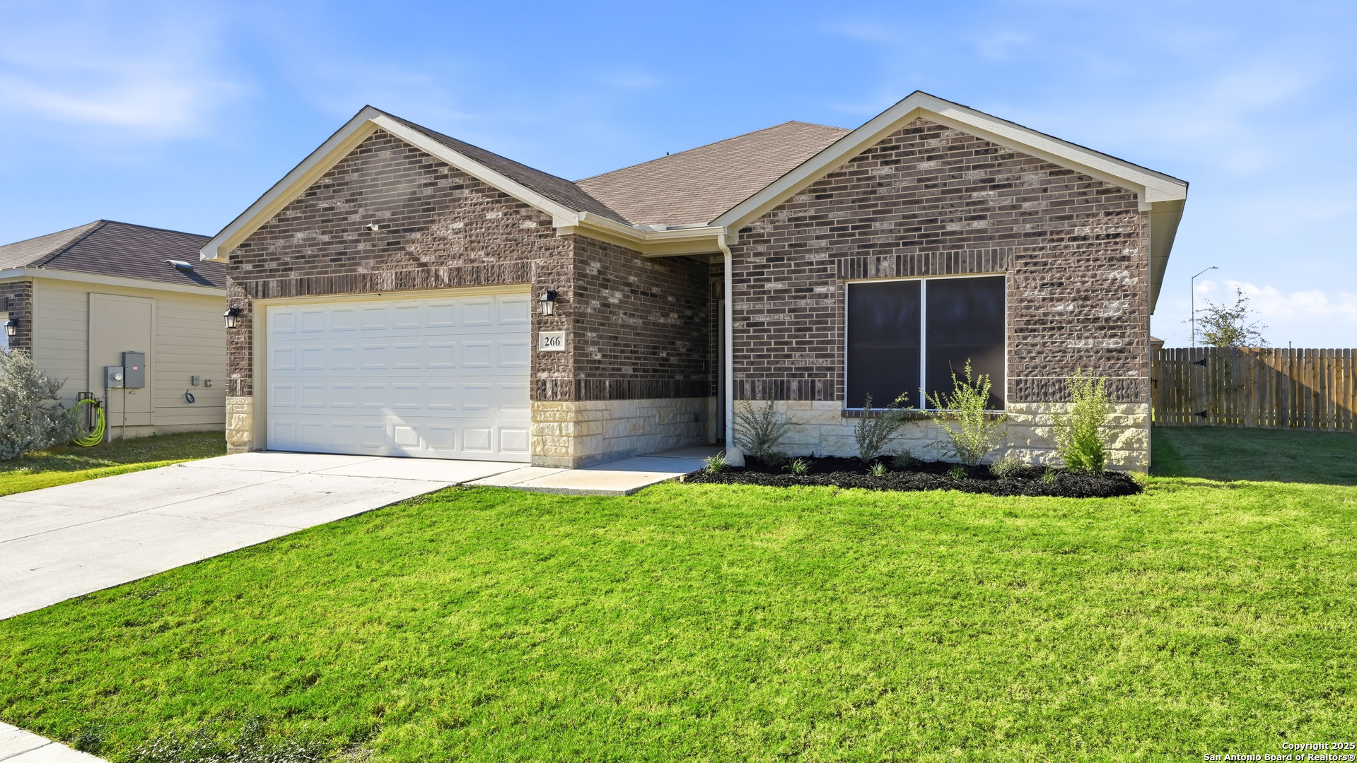 266 Rolling Hills New Braunfels TX 78130