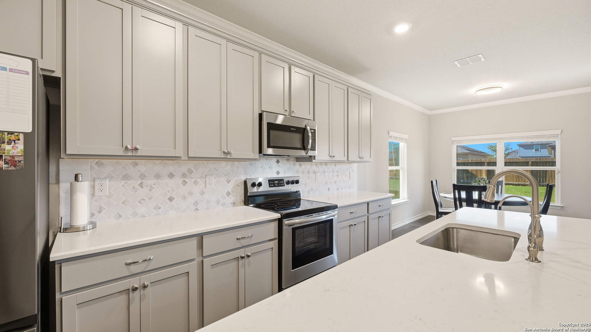 266 Rolling Hills New Braunfels TX 78130