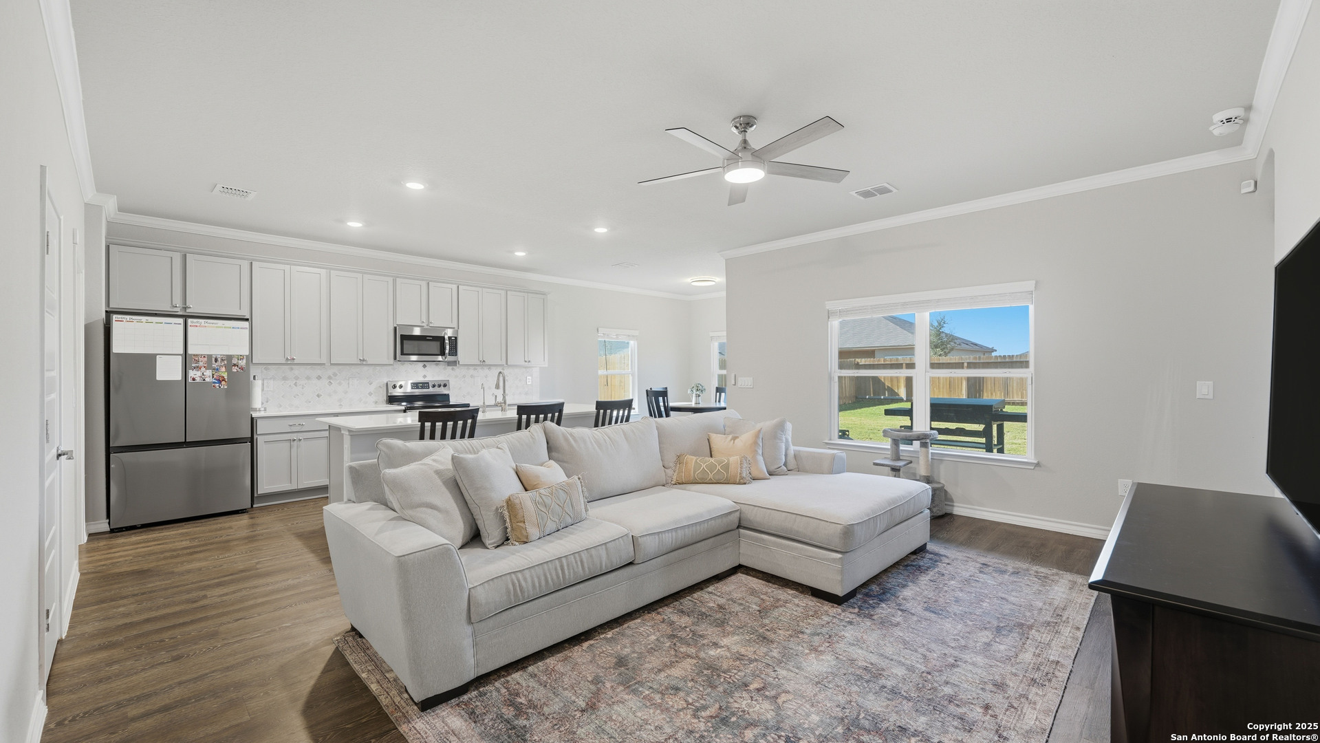 266 Rolling Hills New Braunfels TX 78130