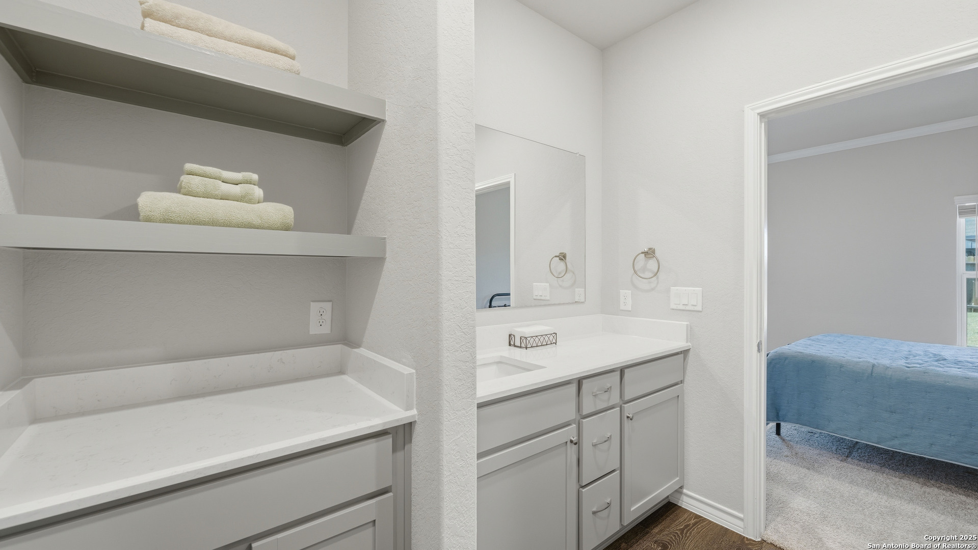 266 Rolling Hills New Braunfels TX 78130