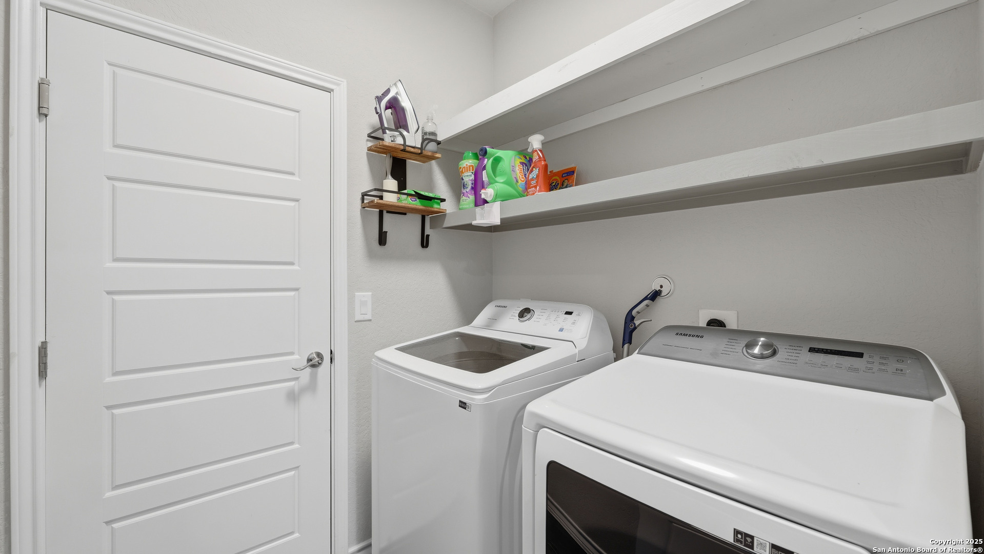 266 Rolling Hills New Braunfels TX 78130