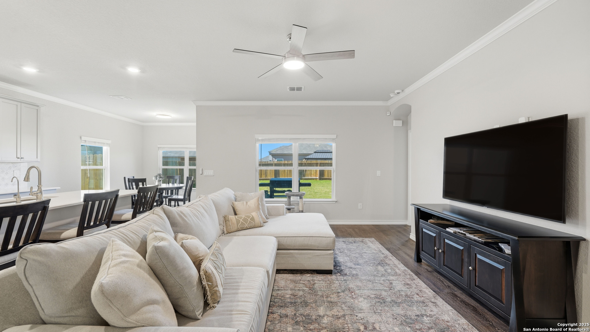 266 Rolling Hills New Braunfels TX 78130