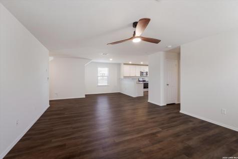 407 Forsythia New Braunfels TX 78130
