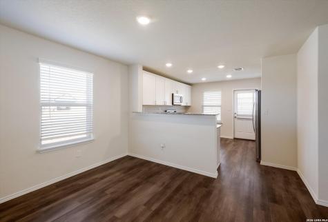 407 Forsythia New Braunfels TX 78130