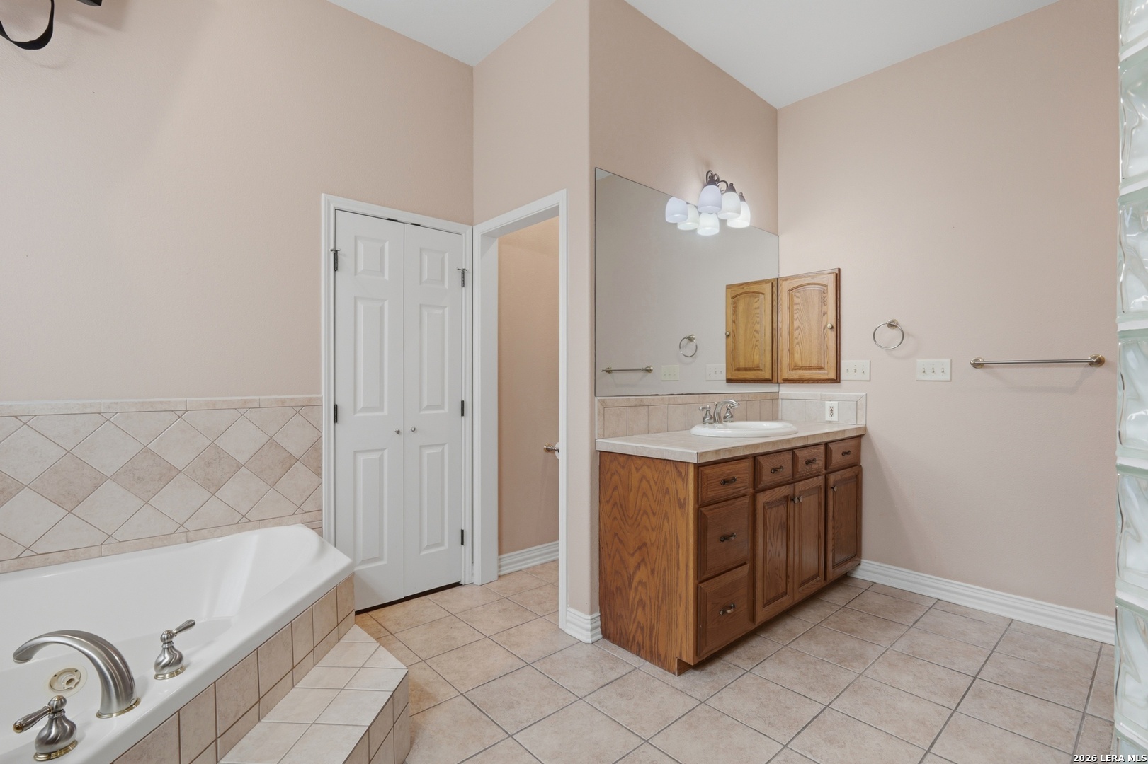 8 Donore Circle San Antonio TX 78229