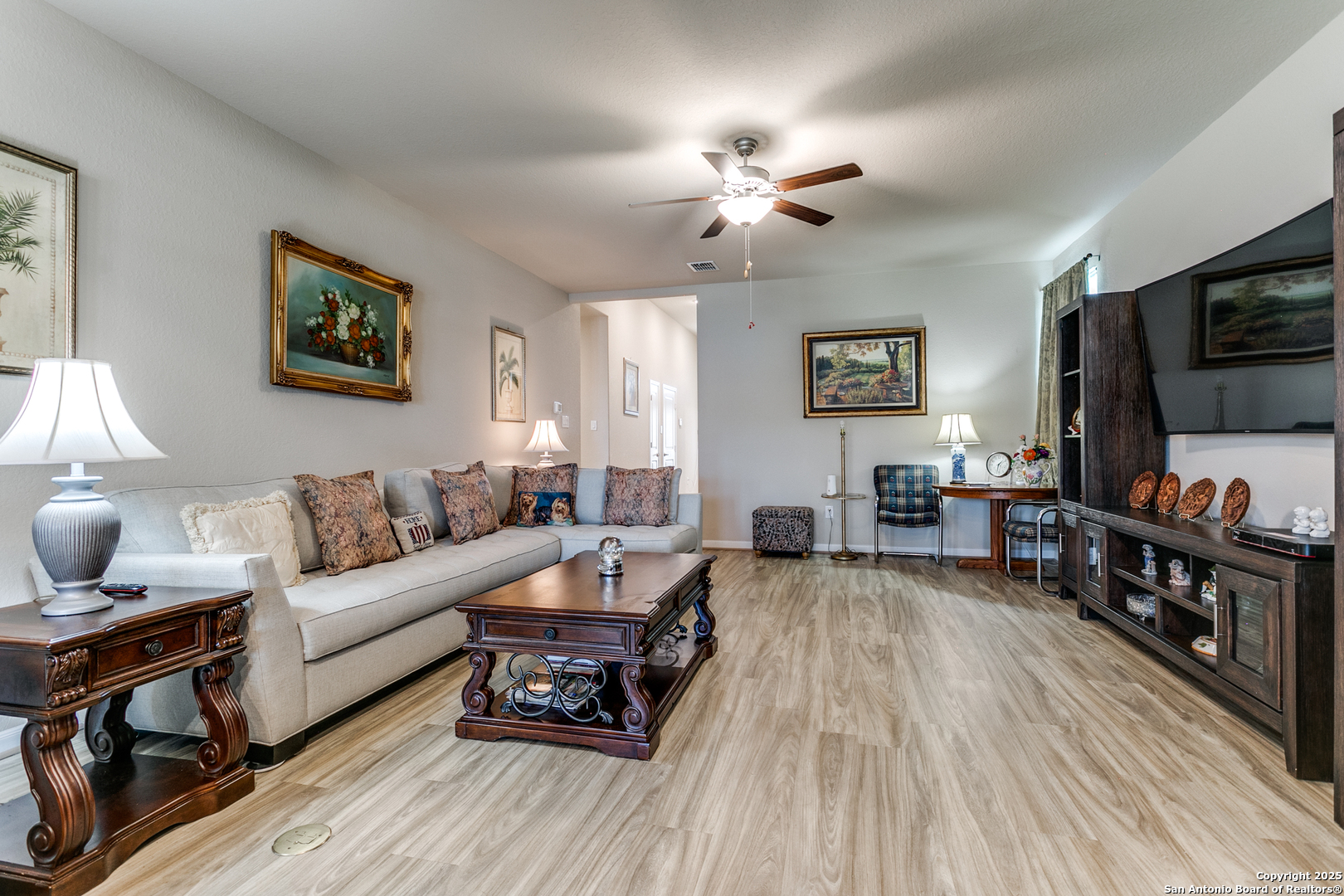 8359 Sunrise Glen Schertz TX 78154