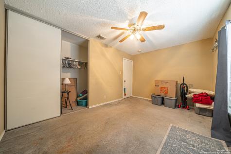 9835 Morningfield San Antonio TX 78250