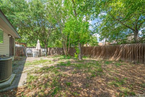 9835 Morningfield San Antonio TX 78250