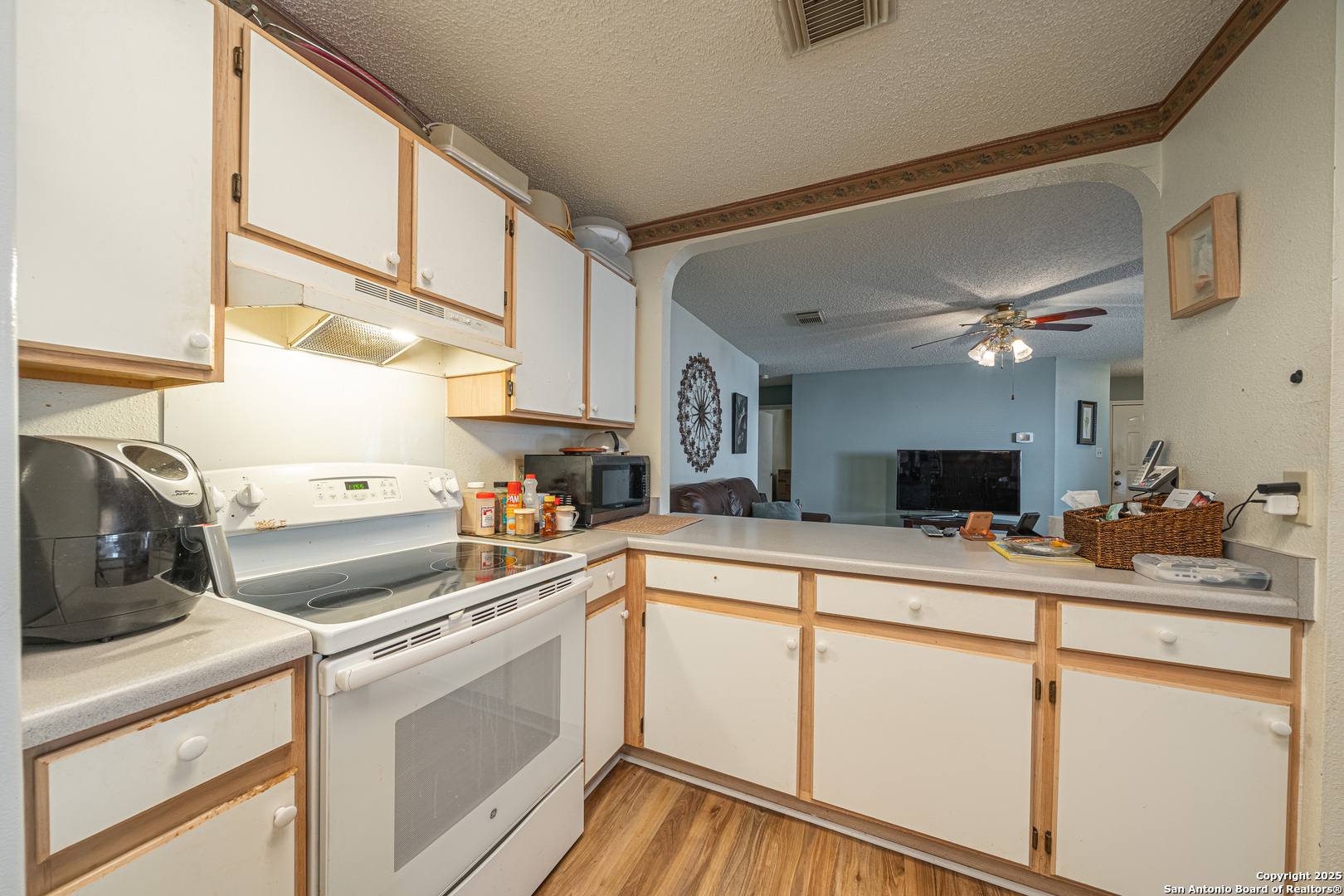 9835 Morningfield San Antonio TX 78250